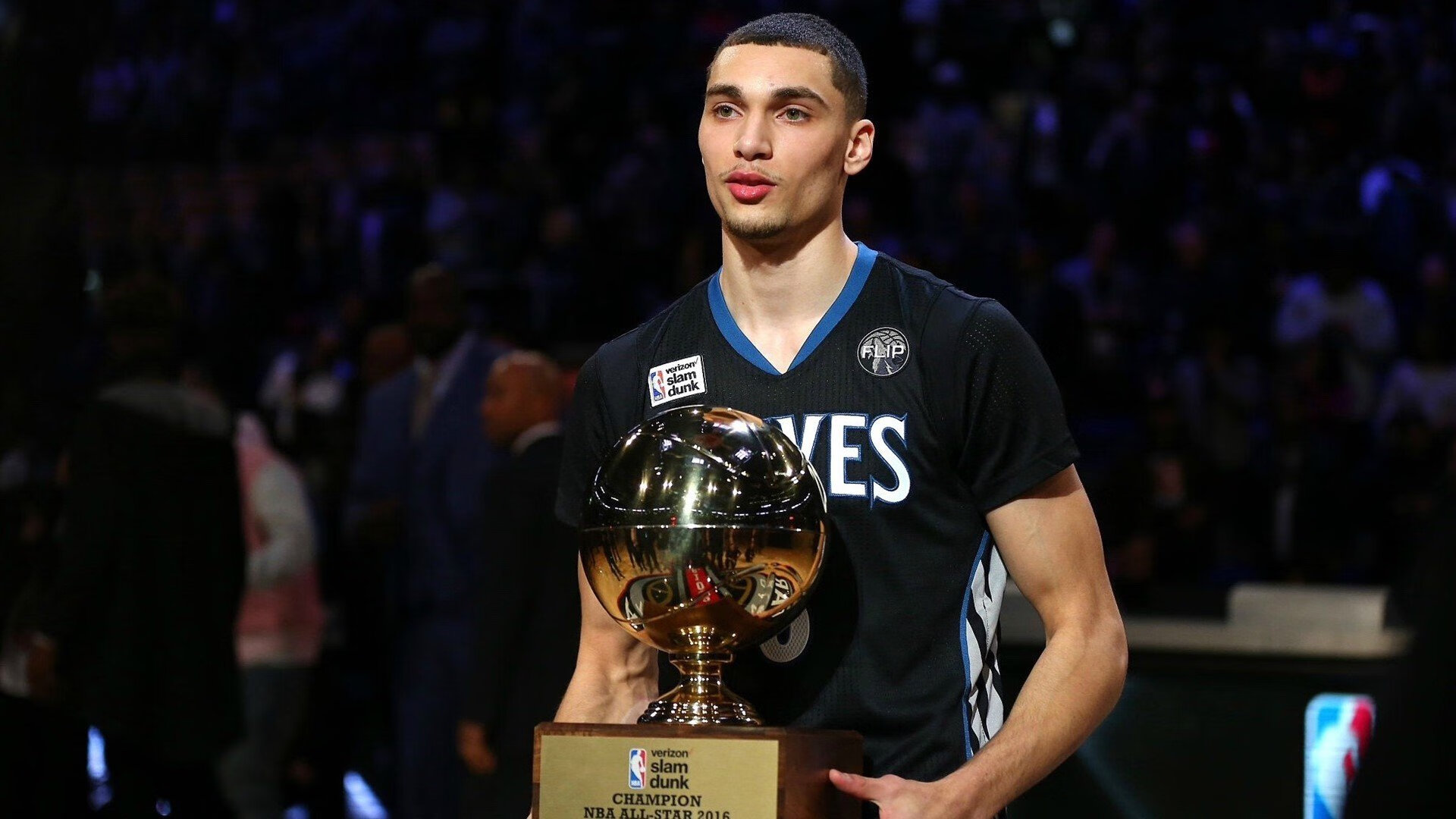 戈麦斯一箭穿心，英格兰强行终结玻利维亚高原神话