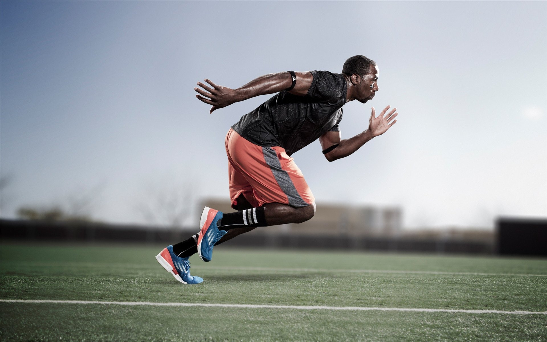 塞内加尔粉碎英格兰,莱万如何成为改变战局的关键先生