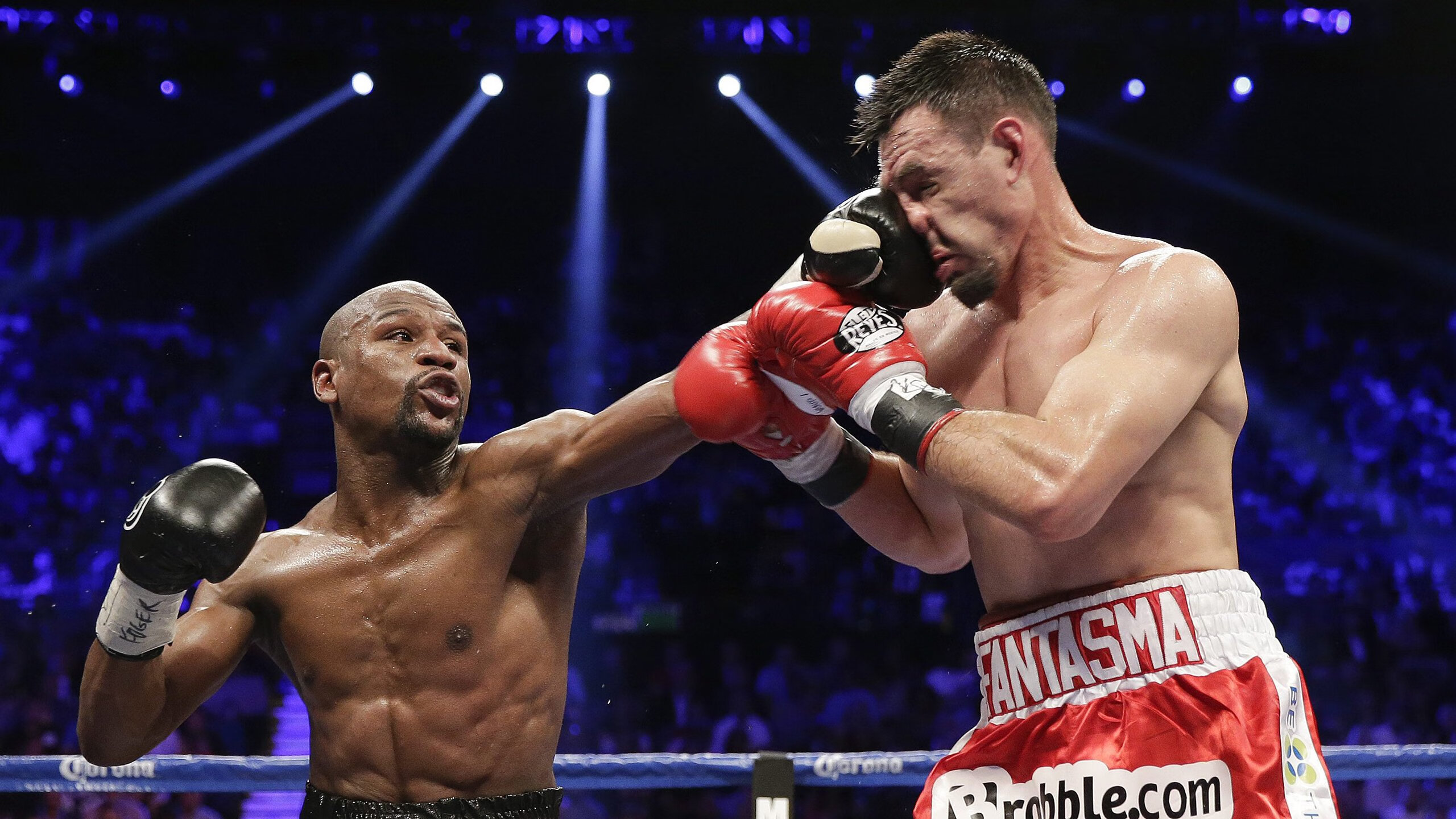 格纳布里独闯龙潭,拜仁鏖战马德里竞技的战术史诗